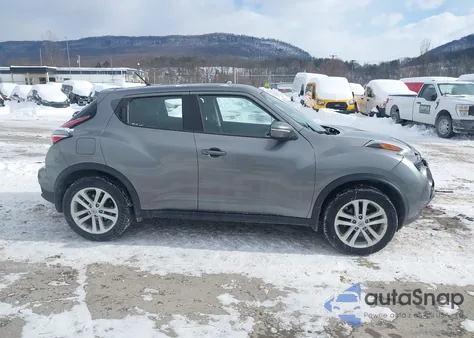 2015 Nissan Juke S z USA, uszkodzony, nr VIN JN8AF5MV3FT559866
